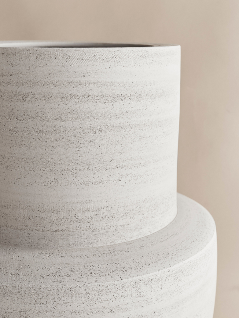 Volumes Flower Pot – Large