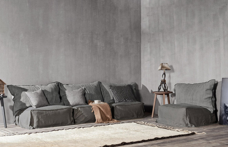 Ghost 08 Ottoman – Category B