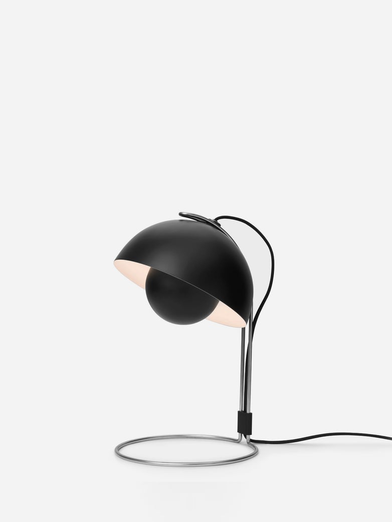 Flowerpot VP4 Table Lamp – Matt Black