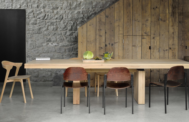 Double Extendable Table – Oak