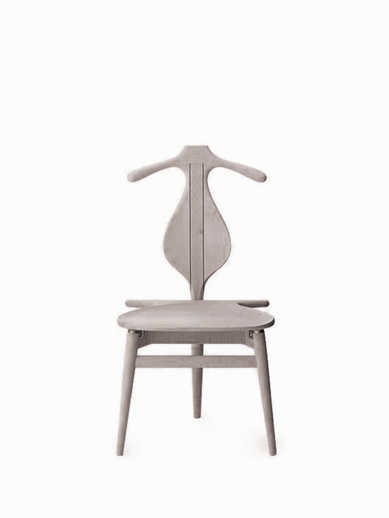 PP250 Valet Chair – Soaptreated Maple