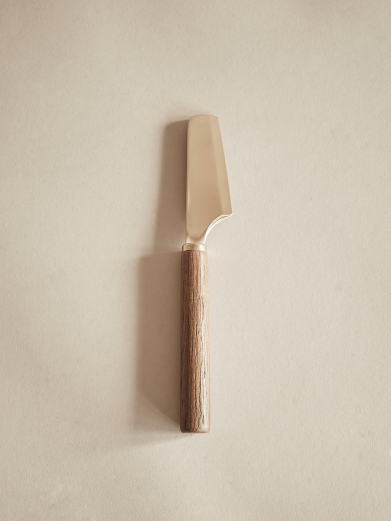 Tour Cheese Knife
