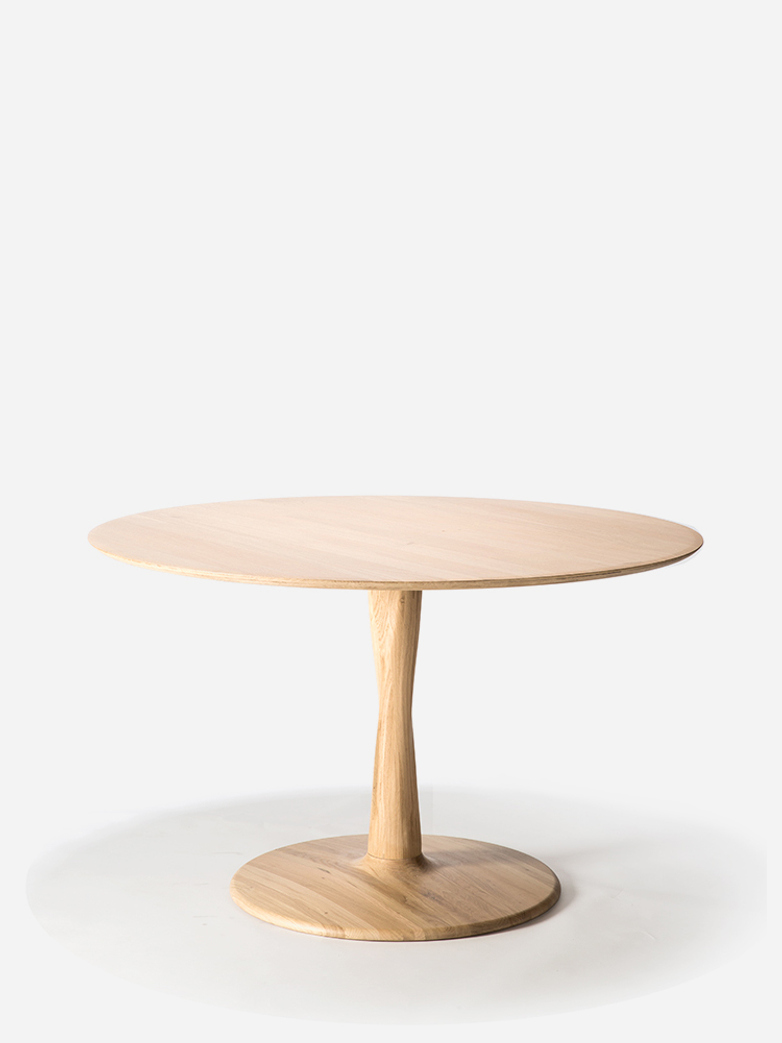 Torsion Dining Table – Oak – Ø127