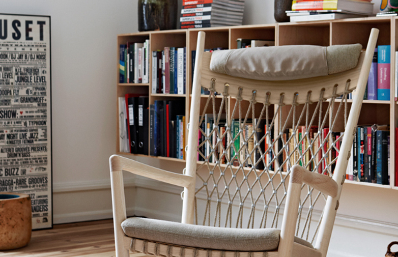 PP124 Rocking Chair