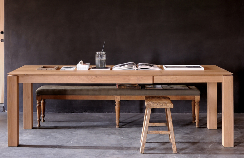Slice Extendable Dining Table – Oak