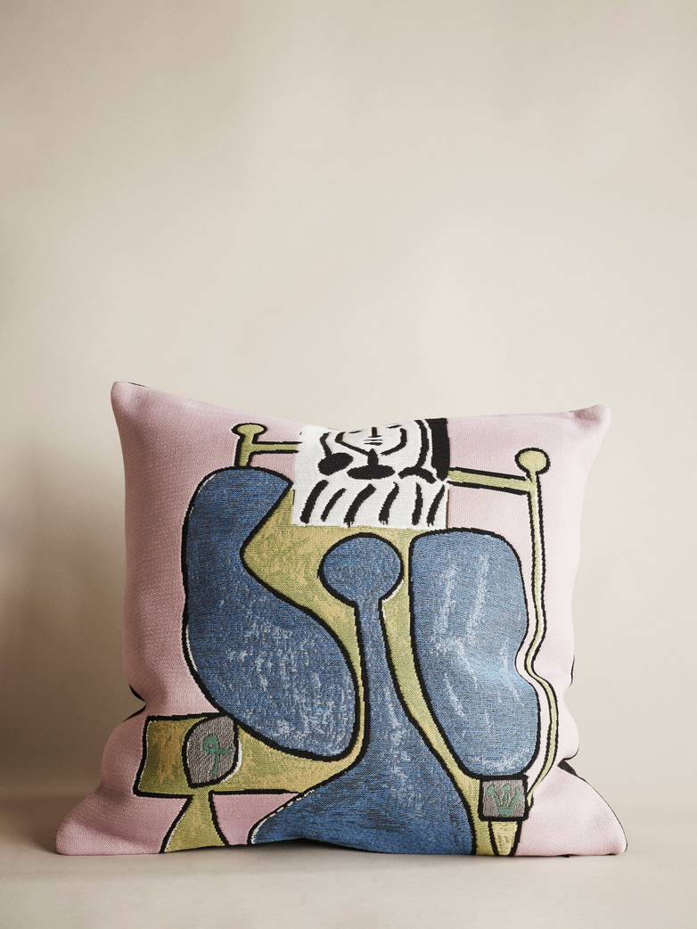 Picasso Cushion – Femme Assise a la Robe Bleue II – 45 x 45