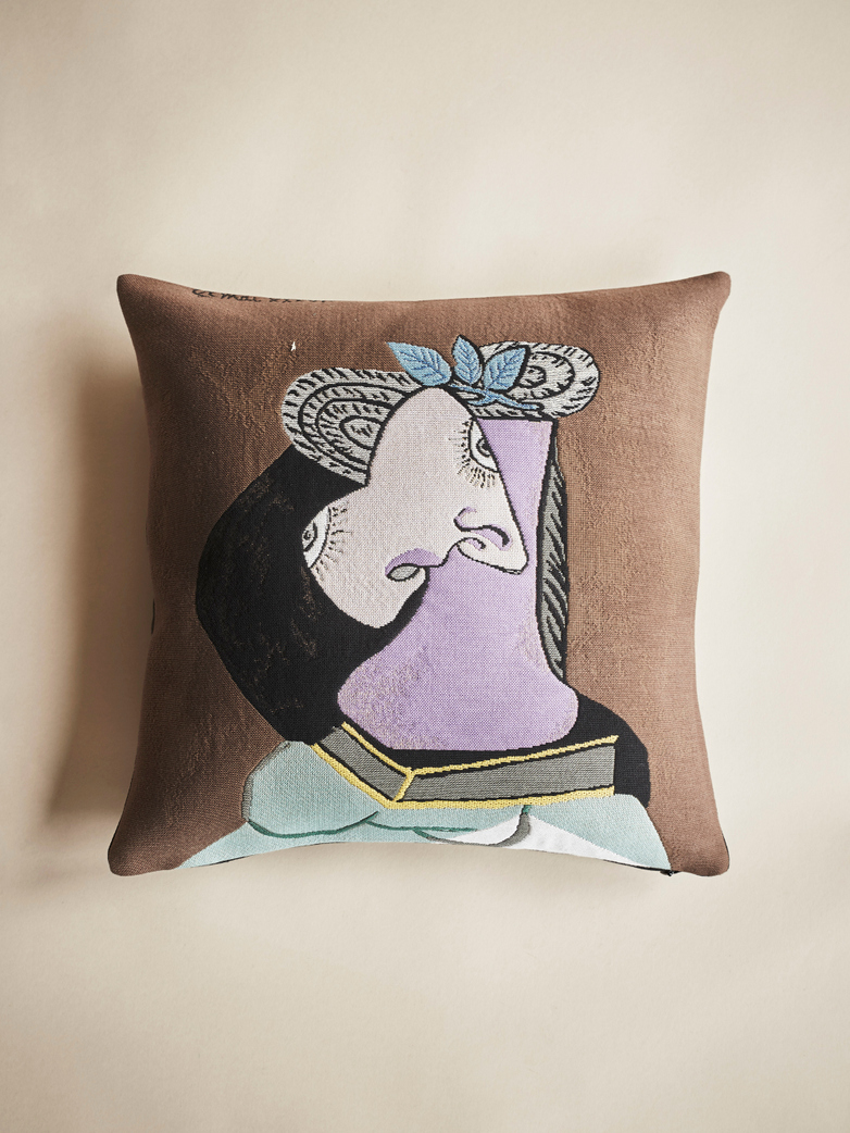 Picasso Cushion – La Chapeau de Paille au Feuillage Bleu – 45 x 45