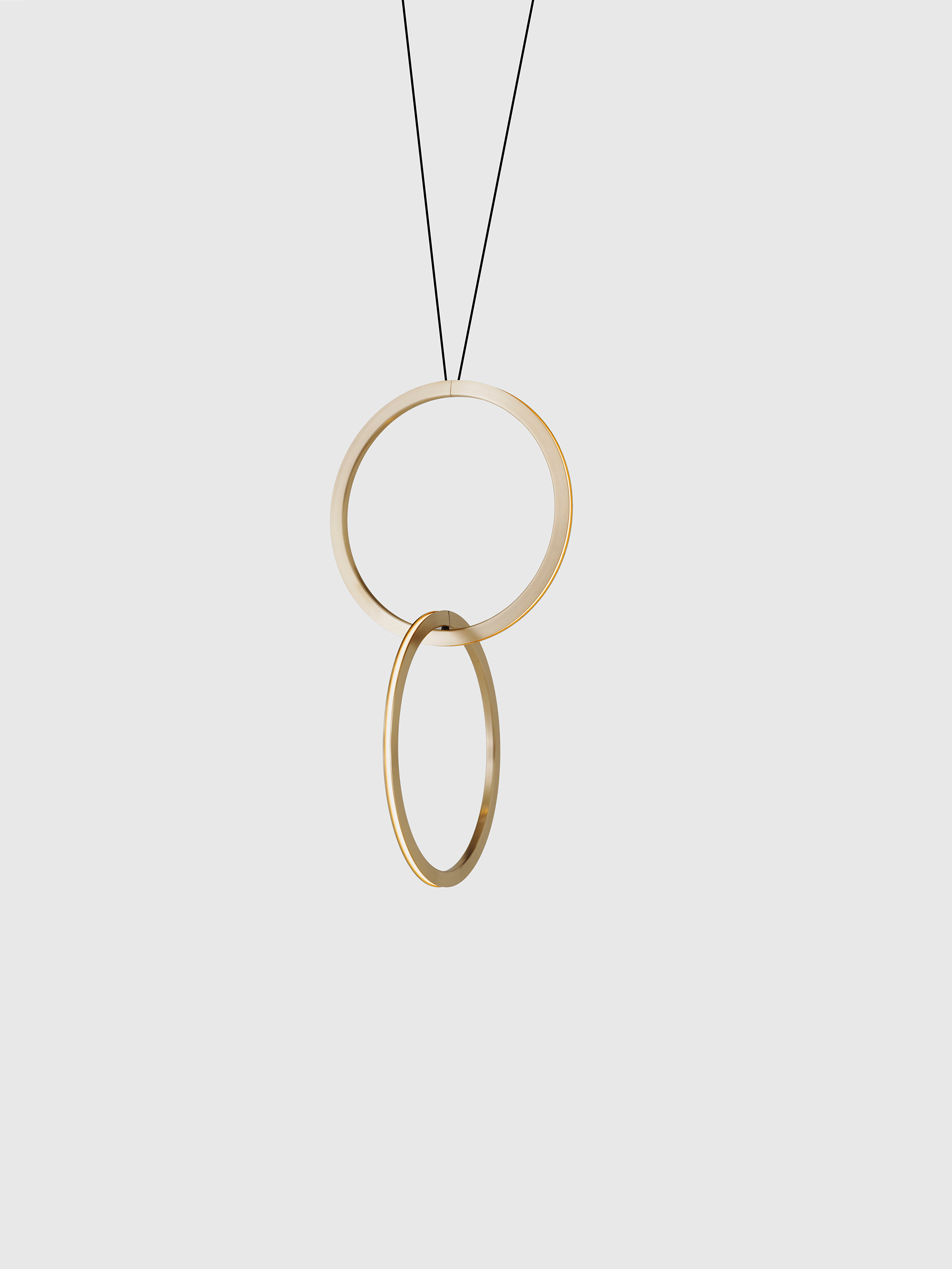 29730 C78cb8b380 2 Circus 500 By Resident Studio 3 Portrait