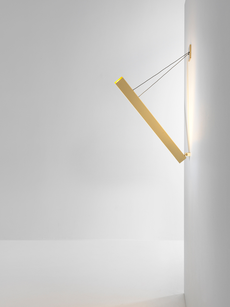 V Wall Light