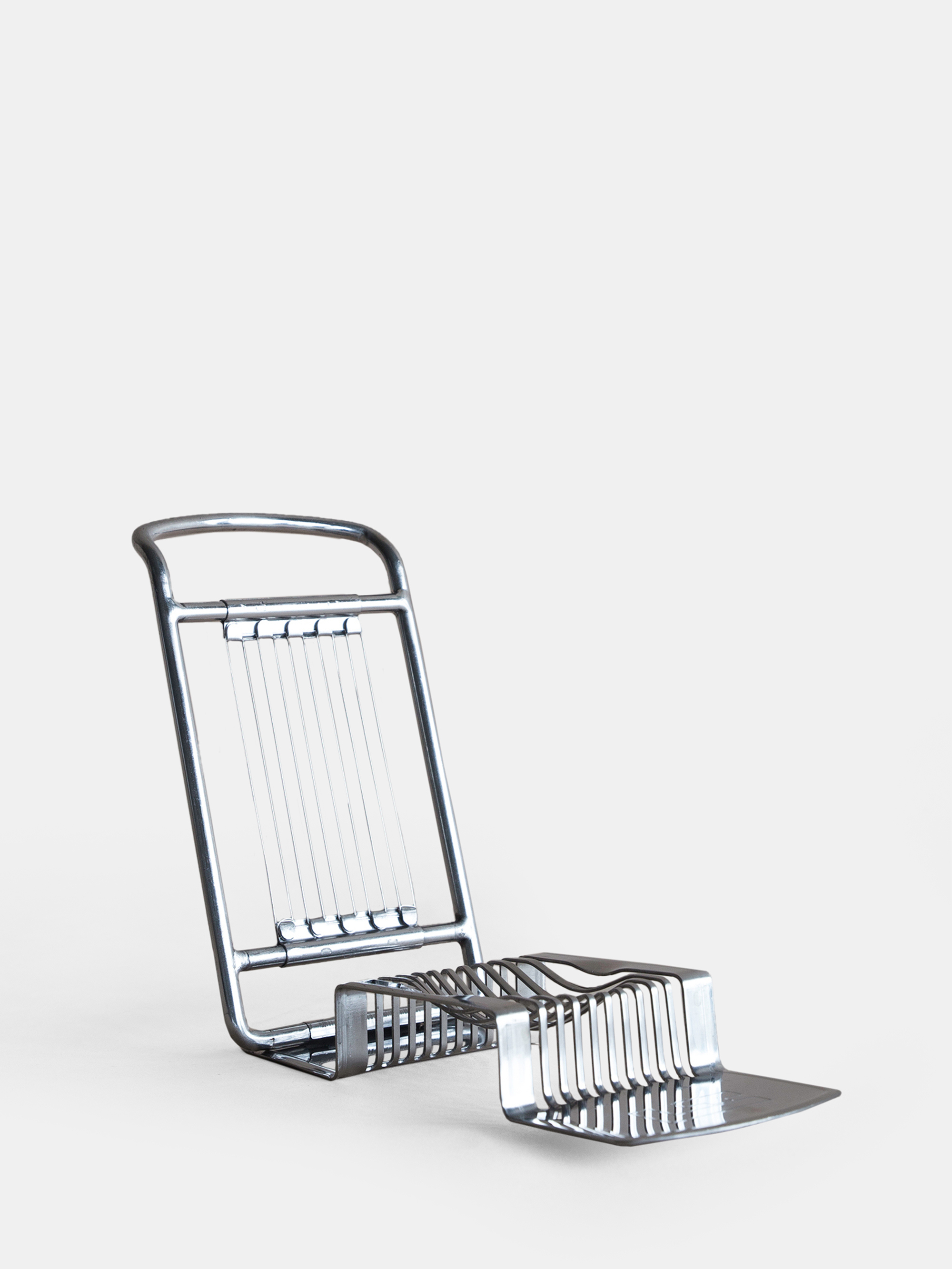 29883 8531858f15 Egg Slicer Zoom Portrait