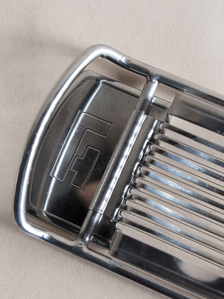 Egg Slicer