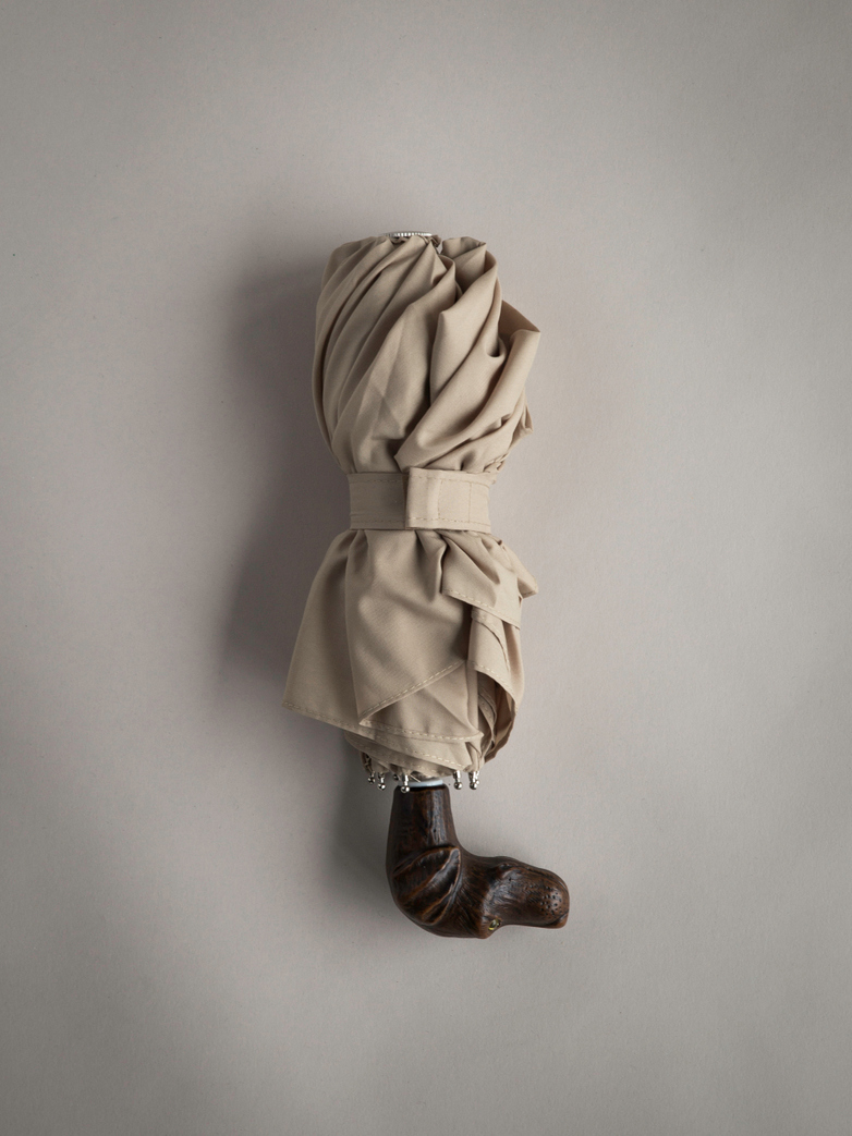 Umbrella Greyhound – Beige