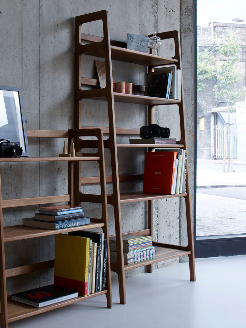 Agnes Shelving High – Walnut