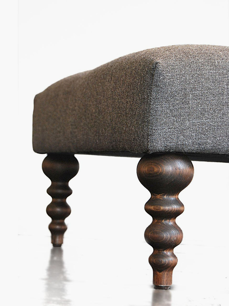 Oscar Ottoman – Large