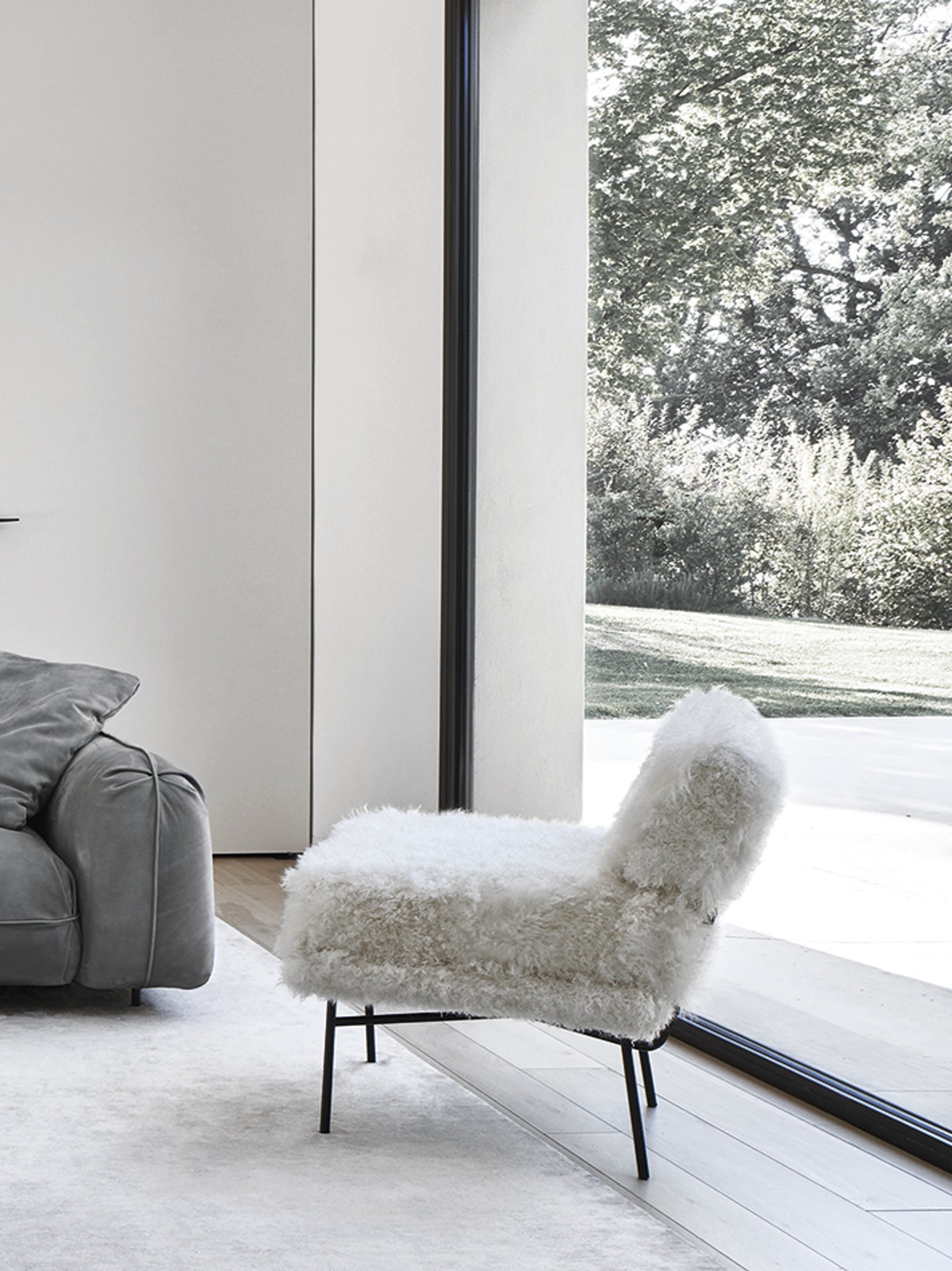 29966 B528a7c353 1arflex Elettra Armchair Design Bbpr Amb 1 Portrait