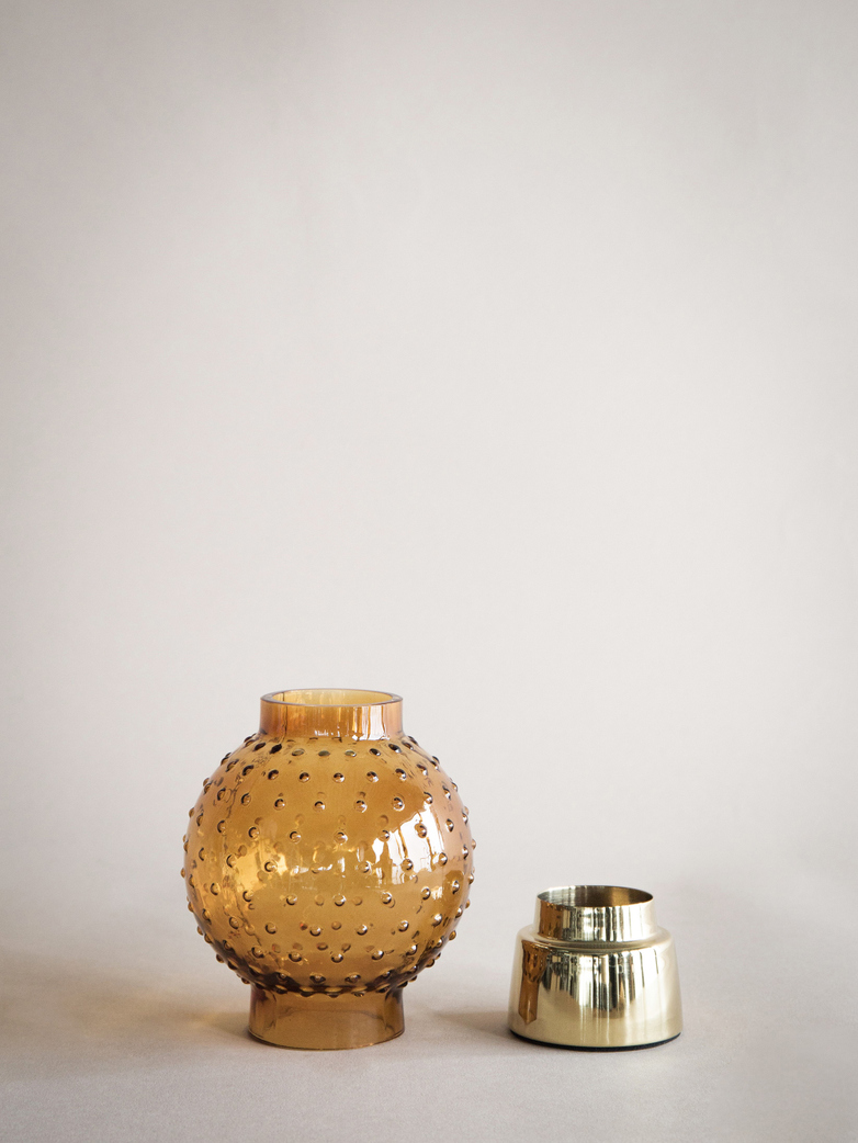 Story Candle Holder – Caramel