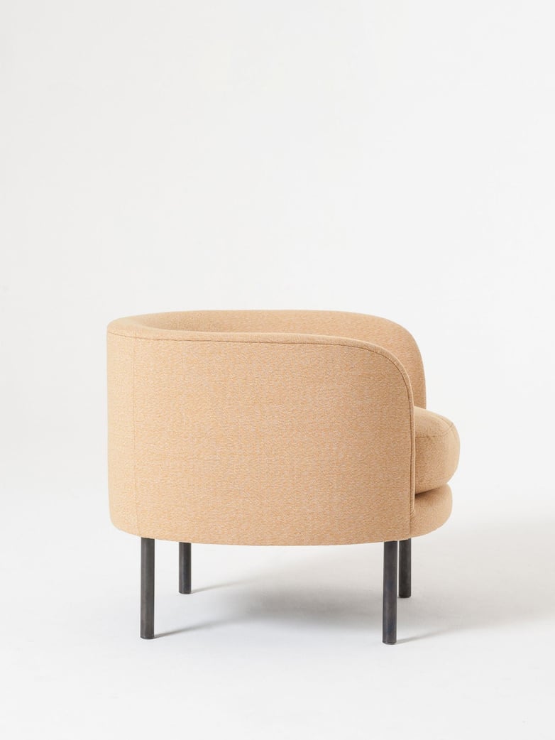 Continuous Armchair Cushion Seat