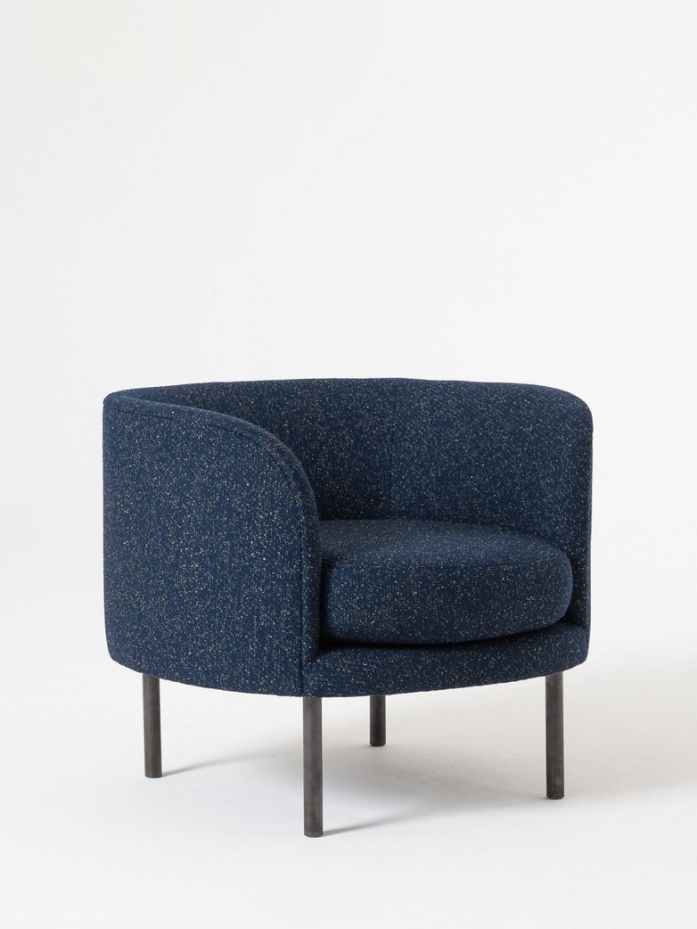 Continuous Armchair Cushion Seat