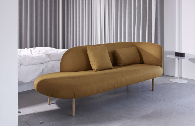 Continuous Chaise