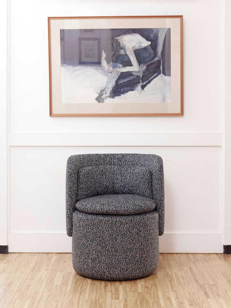 Group Cocktail Chair Fixed Base