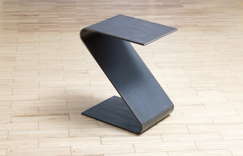 Kvara Side Table