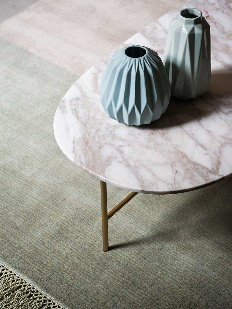 Soap Table – Calacatta Marble