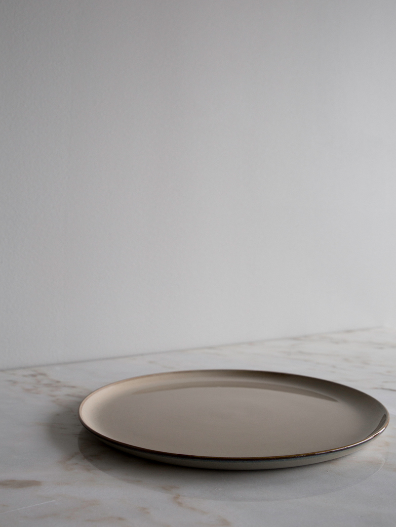 Terres de Rêves - Plate Large Misty Grey