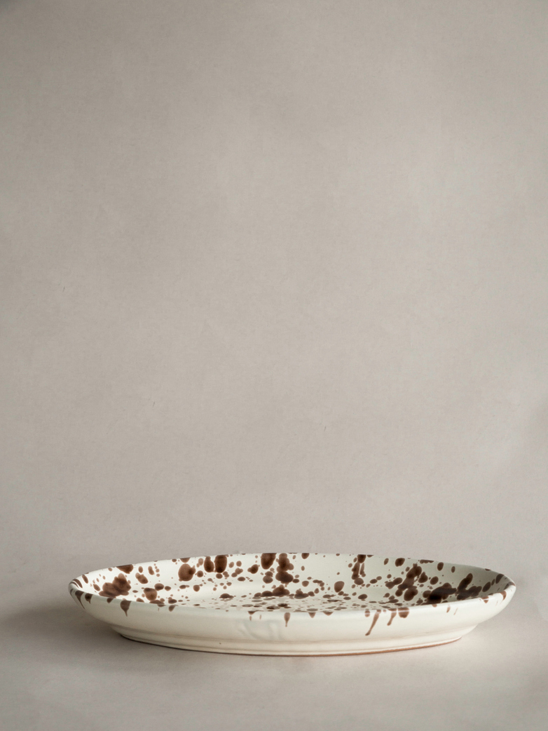 Spruzzi Vivente - Oval Plate Medium - Creme/Brown