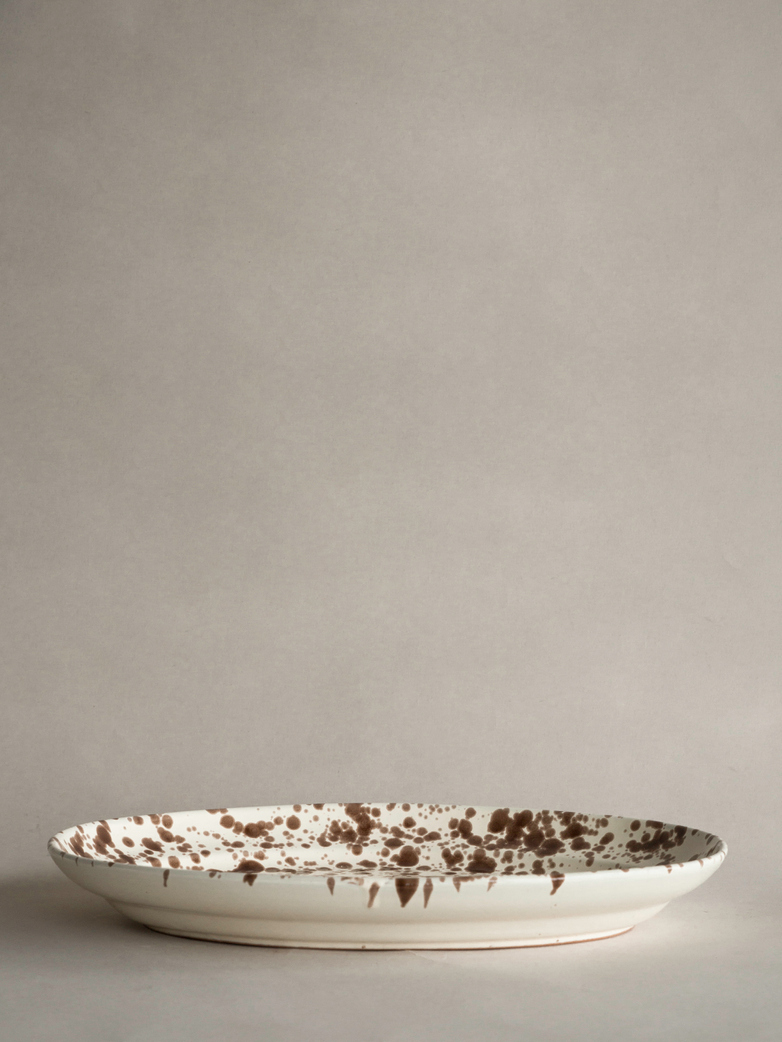 Spruzzi Vivente - Big Oval Plate - Brown on Creme