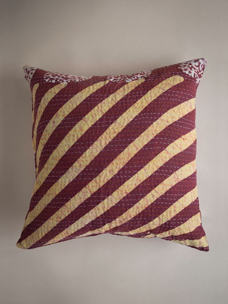 Sari Kantha – Red Stripe – 65 x 65