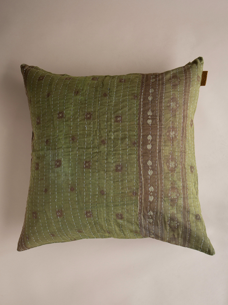 Sari Kantha – Moss Green – 65 x 65