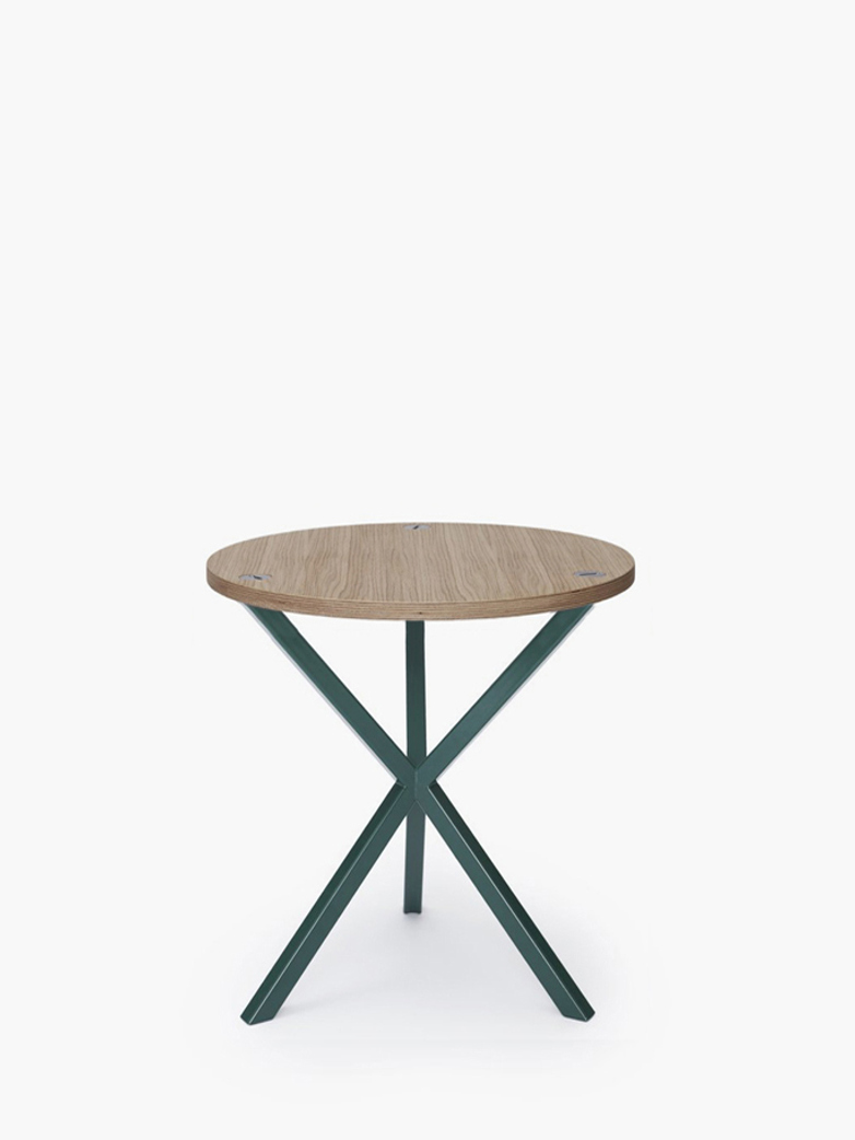 NEB Round Side Table – Clear Oak/Green – Medium