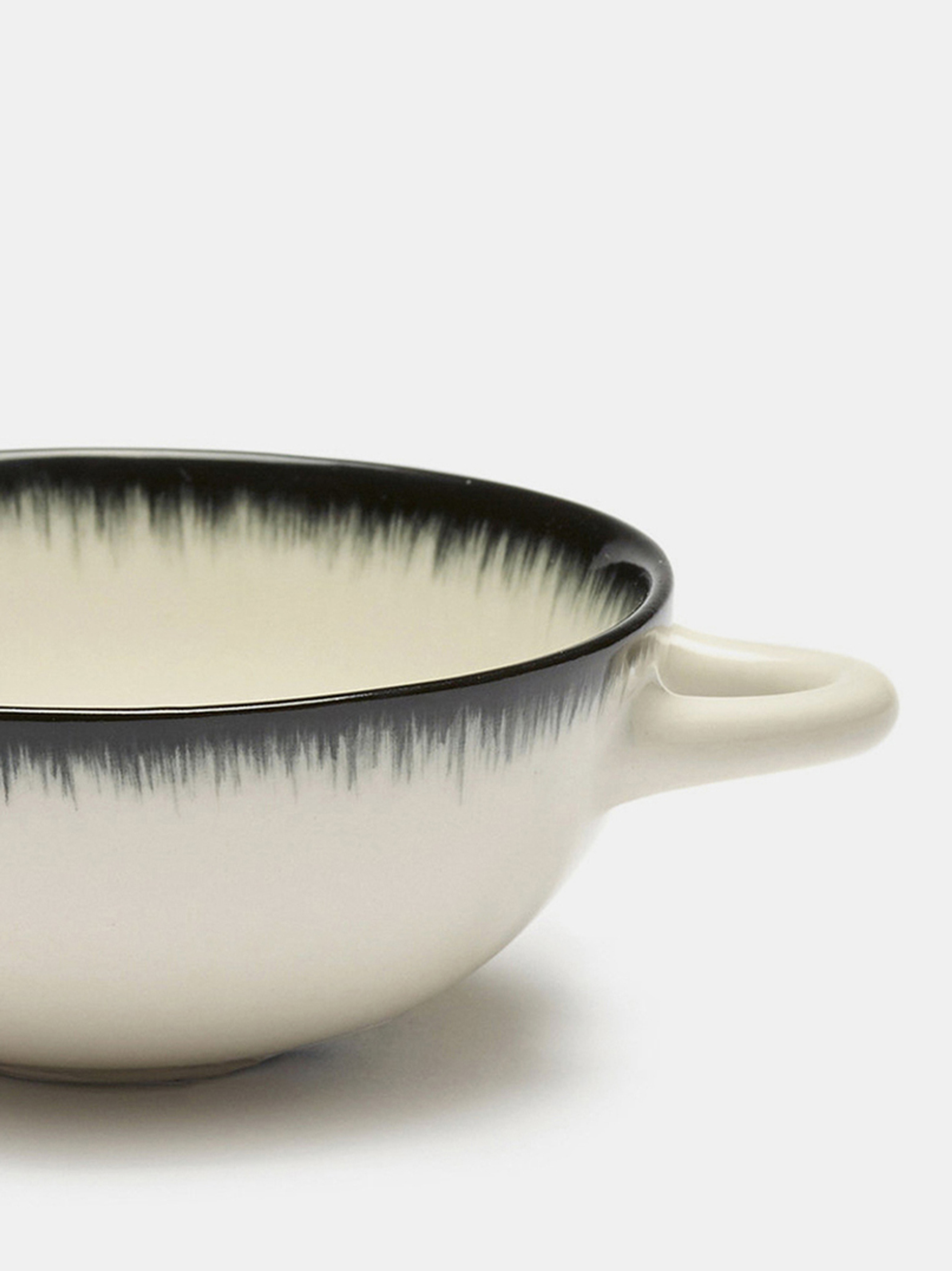 30632 00b16529bd 30632 646719dfc8 Large Serax X Ann Demeulemeester Black White Set Of Two De Espresso Cup 2 A Zoom Portrait