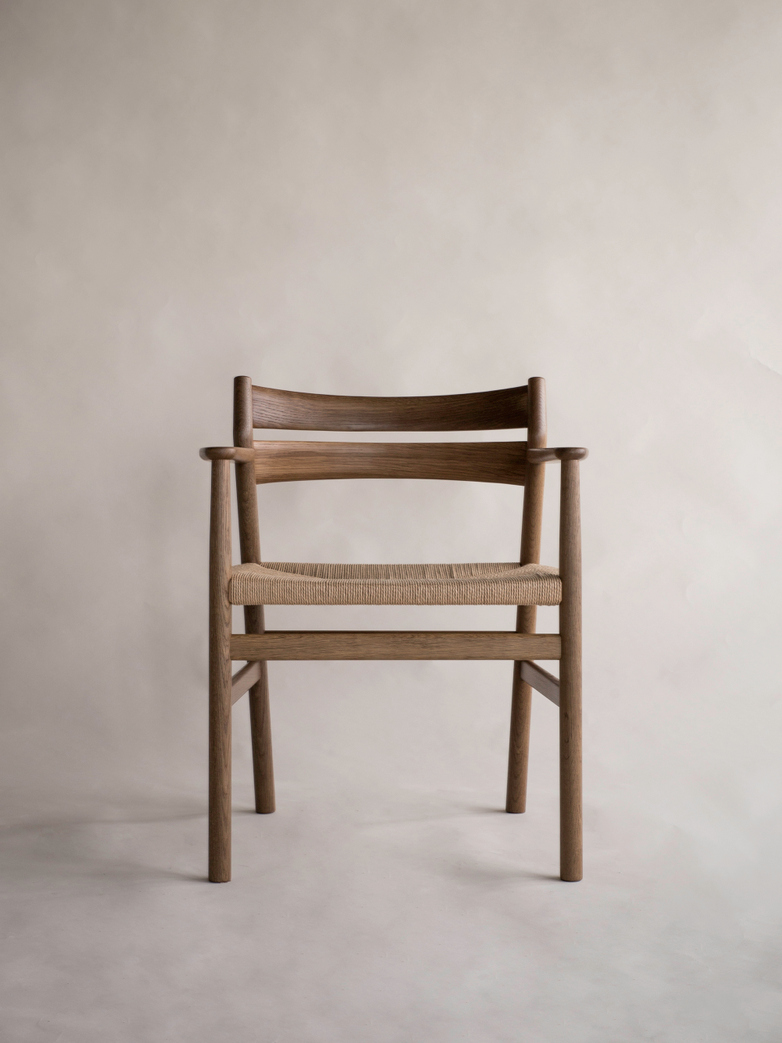 BM2 Chair Smoked Oak