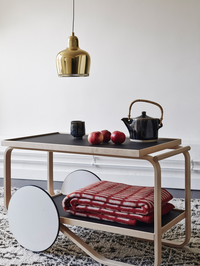 Tea Trolley 901 - Birch - Shleves With Black Linoleum