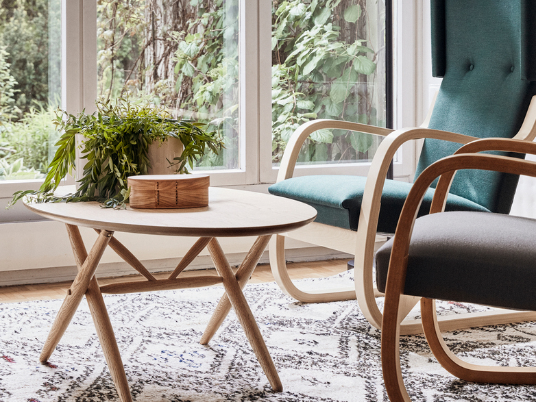 Ovalette Table - Oak