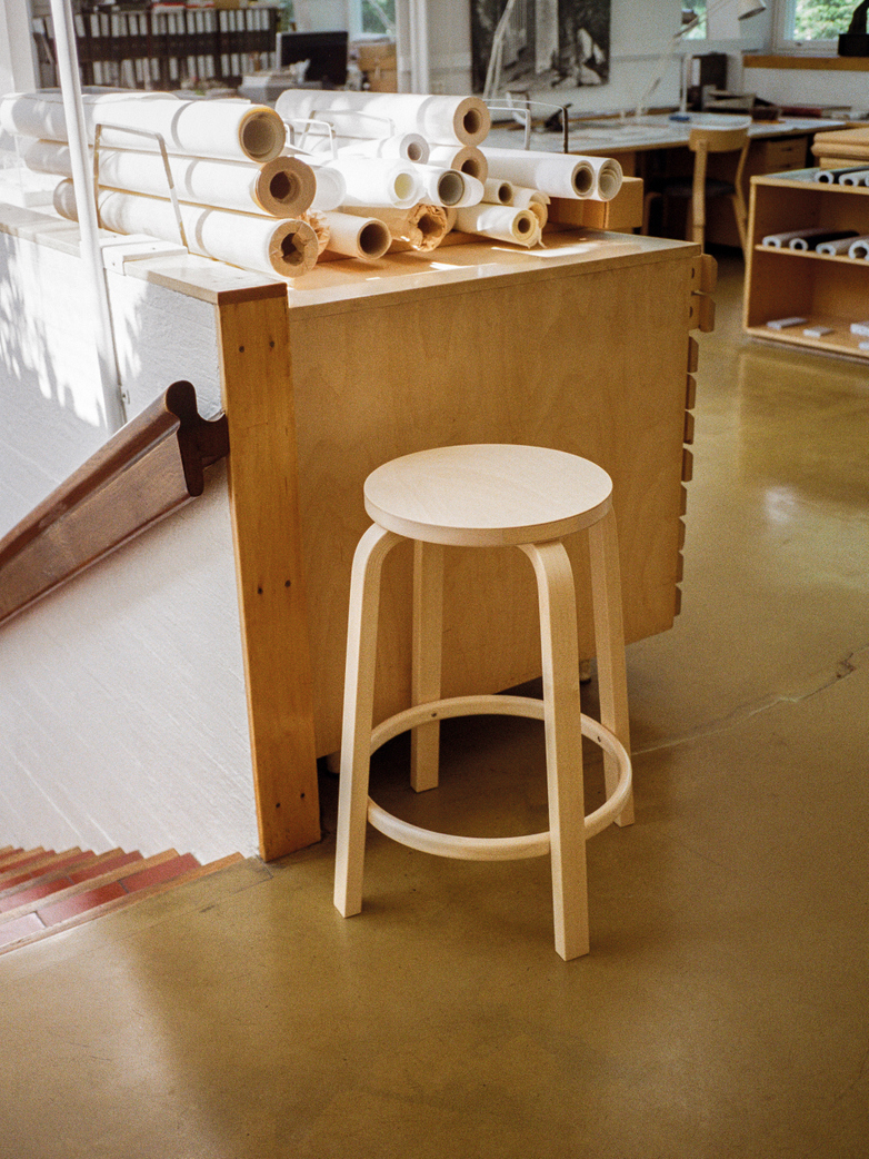 Bar Stool 64 - Birch Veneer - 65 cm