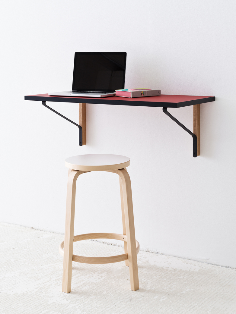 Bar Stool 64 - IKI White HPL - 75 cm