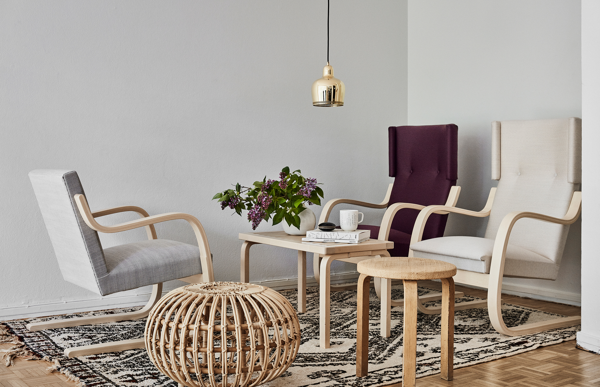 30893 Ab12c54802 1903700 Armchair 401 402 Bench 153b Pendant Light A330s Golden Bell Master Portrait