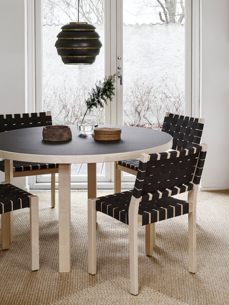 Aalto Table Round 91 - IKI White HPL - 125 cm