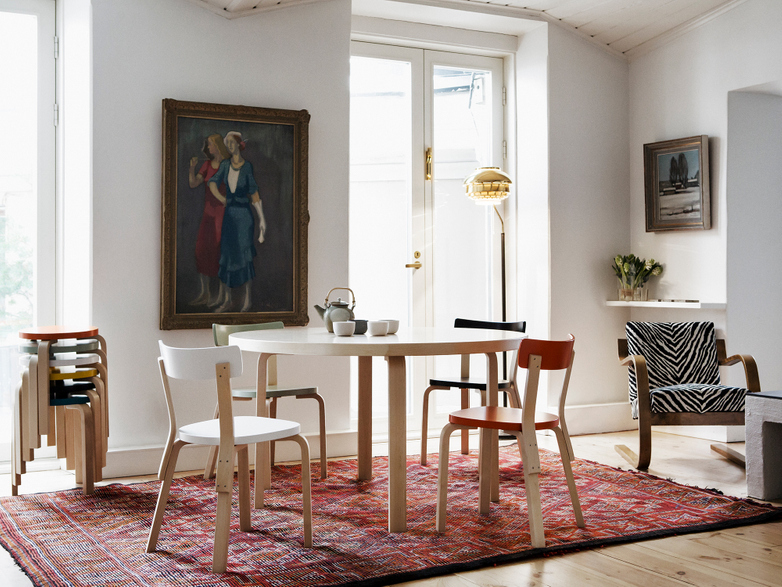 Aalto Table Round 91 - IKI White HPL - 125 cm
