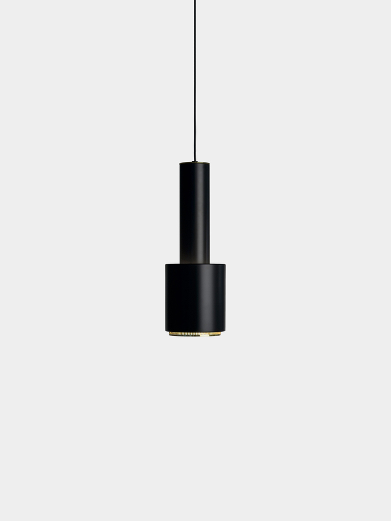 Pendant Lignt A110 - Hand Granade - White Shade - Brass Plated Ring - White Cable