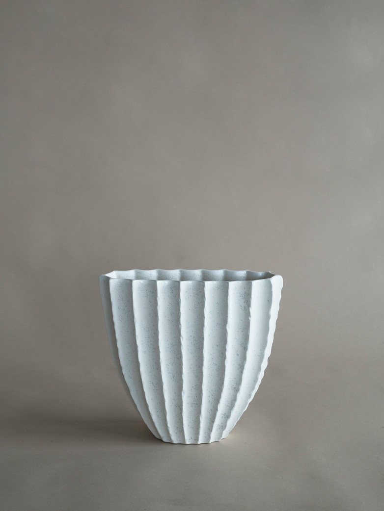 Debbie Vase Small