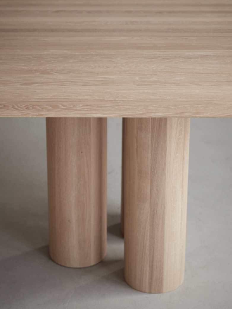 Hommage Oblong Dining Table – White Stained Oak
