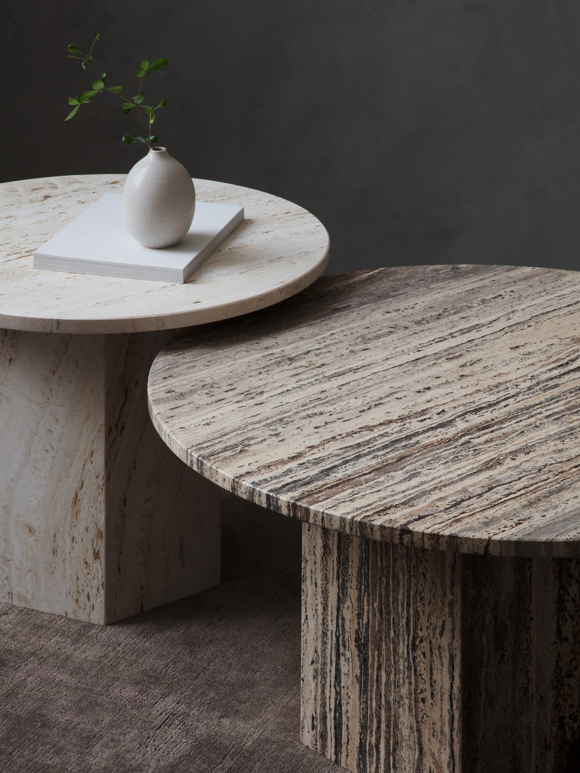 31297 4609dab296 Detail Epiccoffeetable 03 Portrait