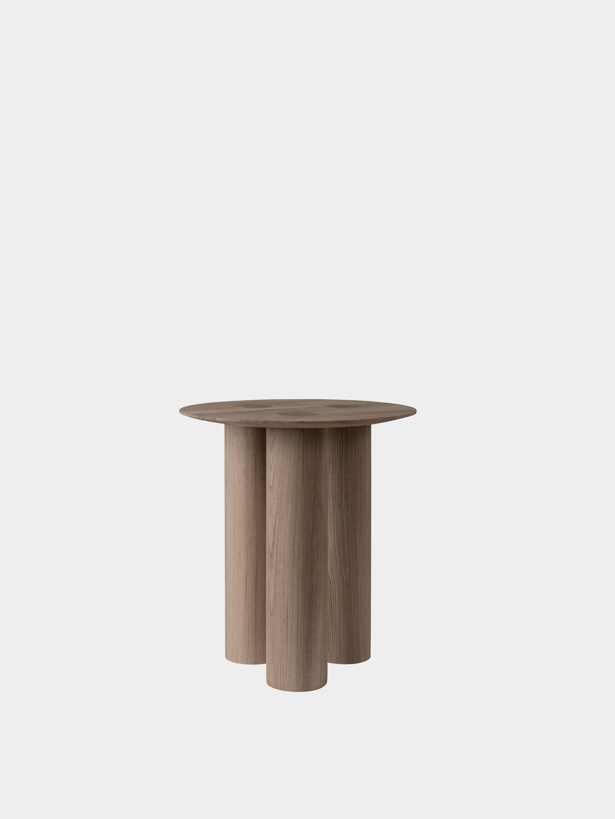 31391 410a566b2b Tre Sekel Hommage Side Table Artilleriet4 Portrait