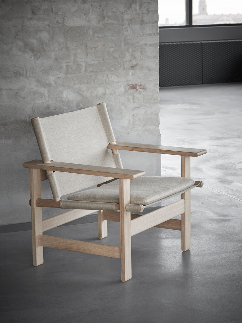 The Canvas Chair – Soaped Oak – Natural Canvas