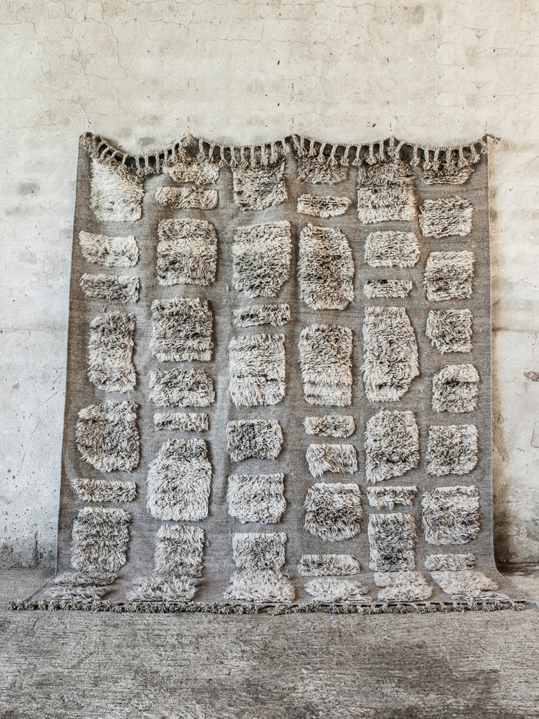 No.3 230 x 280 cm