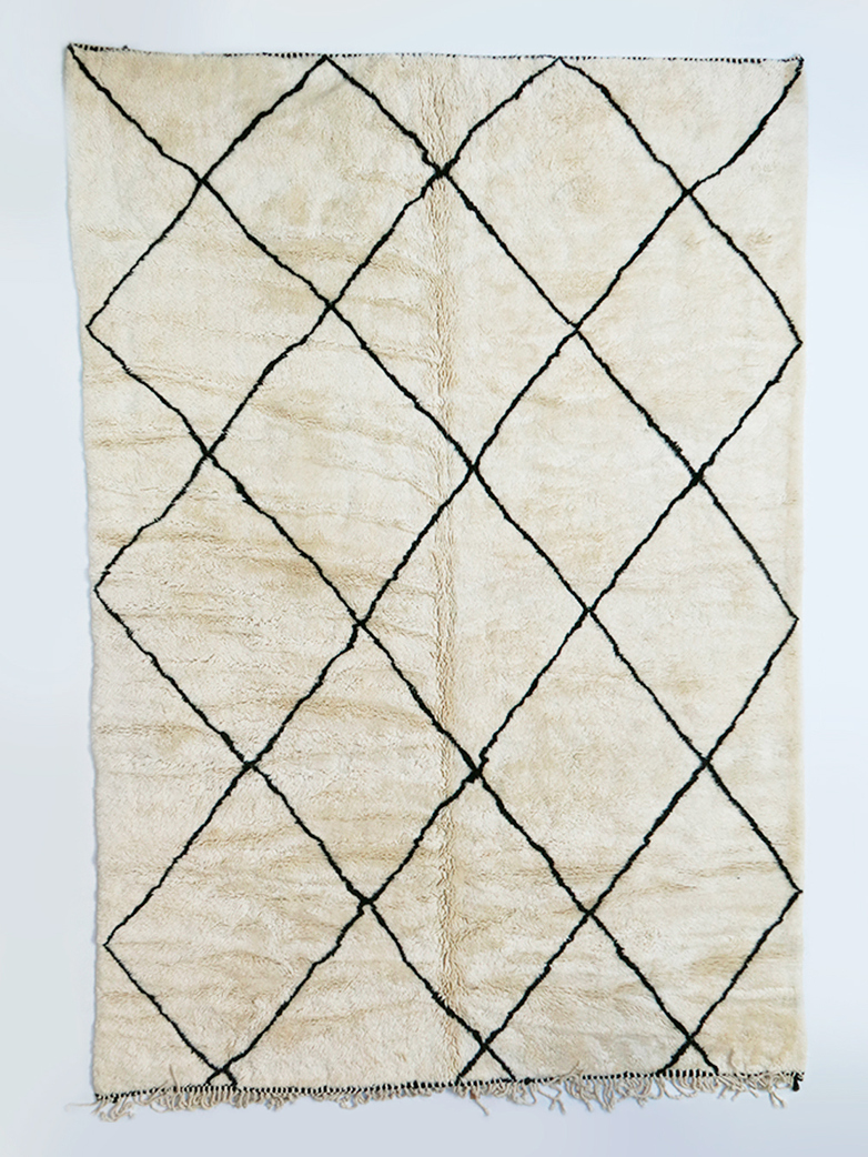 Beni Hudun Natural Wool - Black