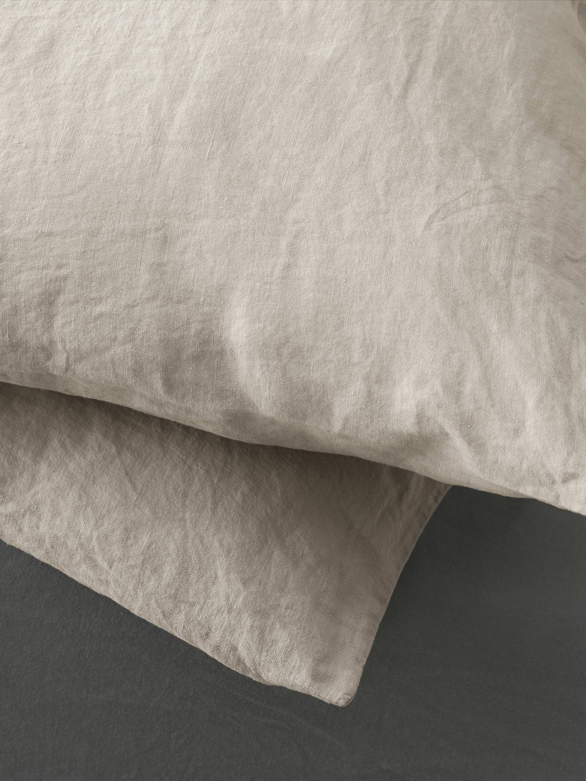 32237 5ae652700c Pillowcase Society Limonta Rem Set Federe Letto Marmo Lino 02 021c344f 1197 4b87 Aef2 50407b7a3eb4 2000x Portrait